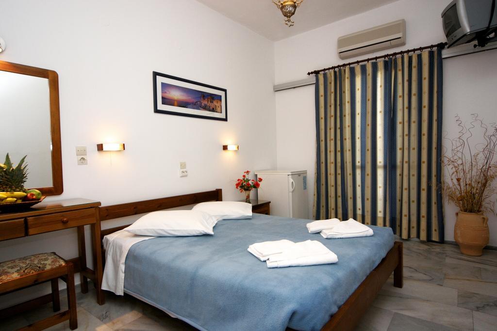 Anna Platanou Hotel Páros Værelse billede